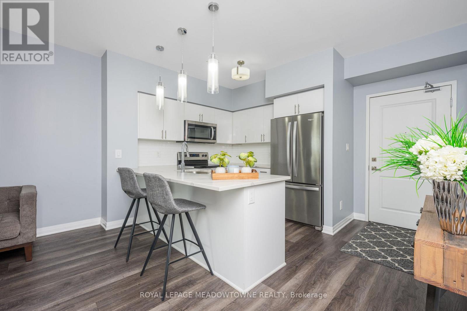 614 - 610 Farmstead Drive, Milton, Ontario  L9T 8X5 - Photo 7 - W12848222