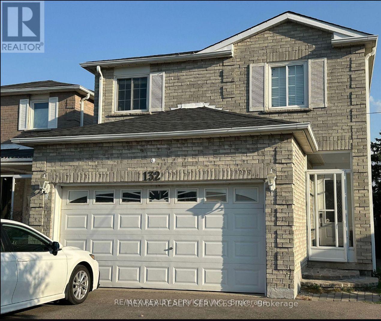 132 CHERRYTREE DRIVE, Brampton, Ontario