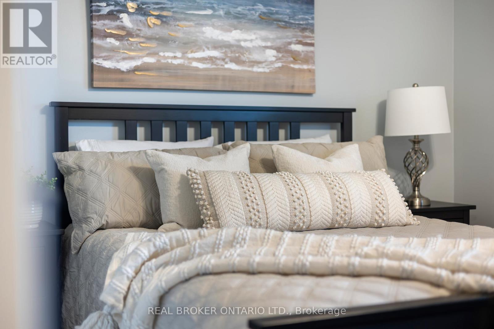 3811 Cedar Hedge Rise, Mississauga, Ontario  L5N 6W5 - Photo 26 - W12848342