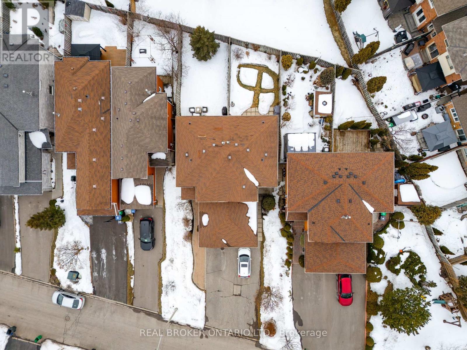 3811 Cedar Hedge Rise, Mississauga, Ontario  L5N 6W5 - Photo 43 - W12848342