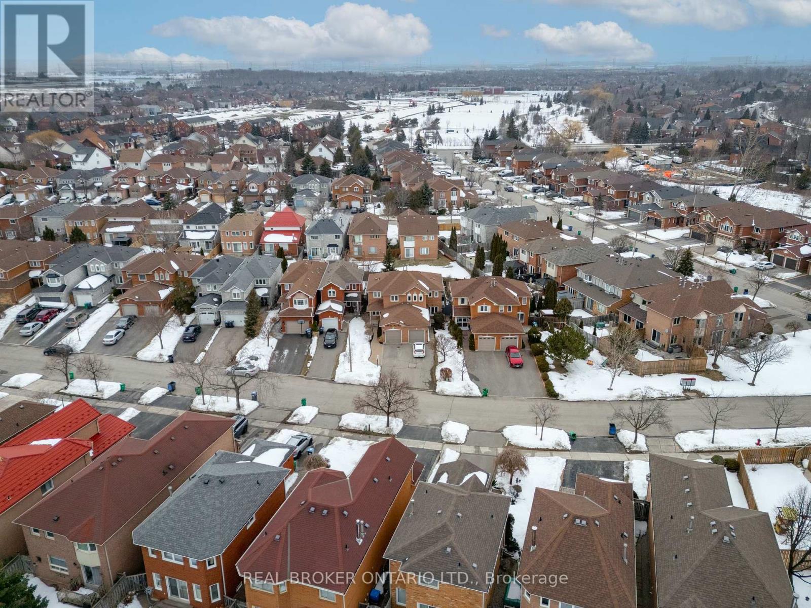 3811 Cedar Hedge Rise, Mississauga, Ontario  L5N 6W5 - Photo 44 - W12848342