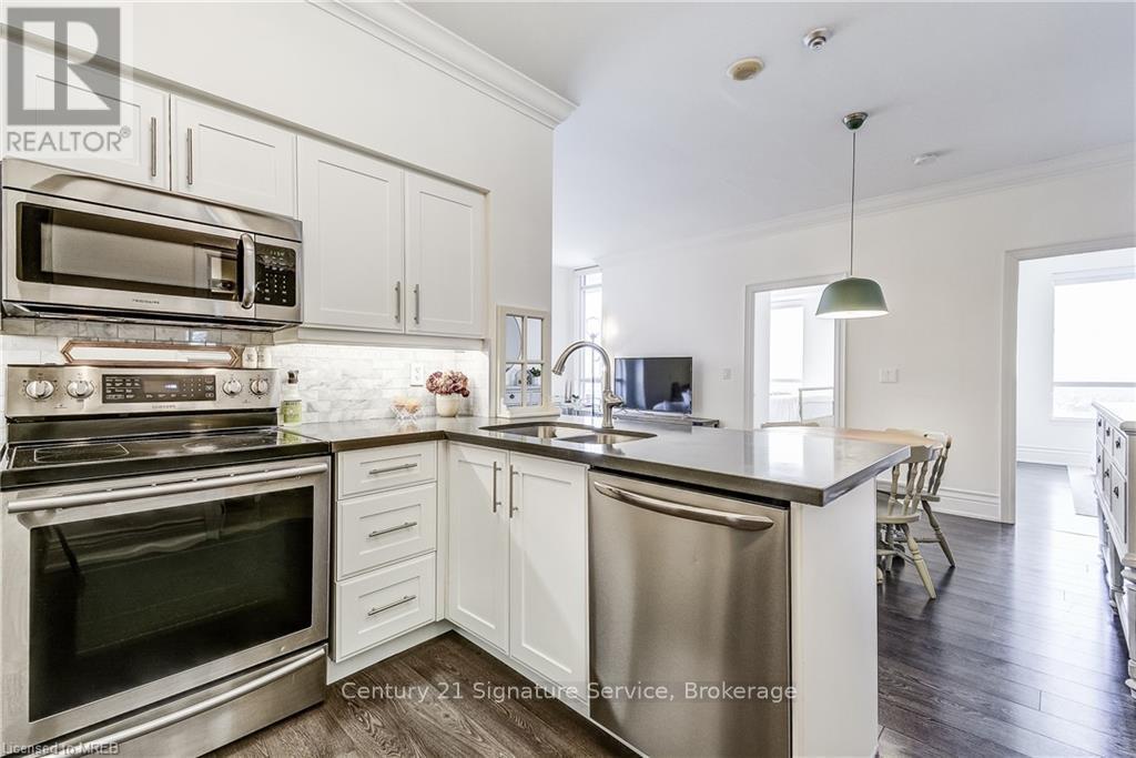 2202 - 388 Prince Of Wales Drive, Mississauga, Ontario  L5B 0A1 - Photo 18 - W12848362