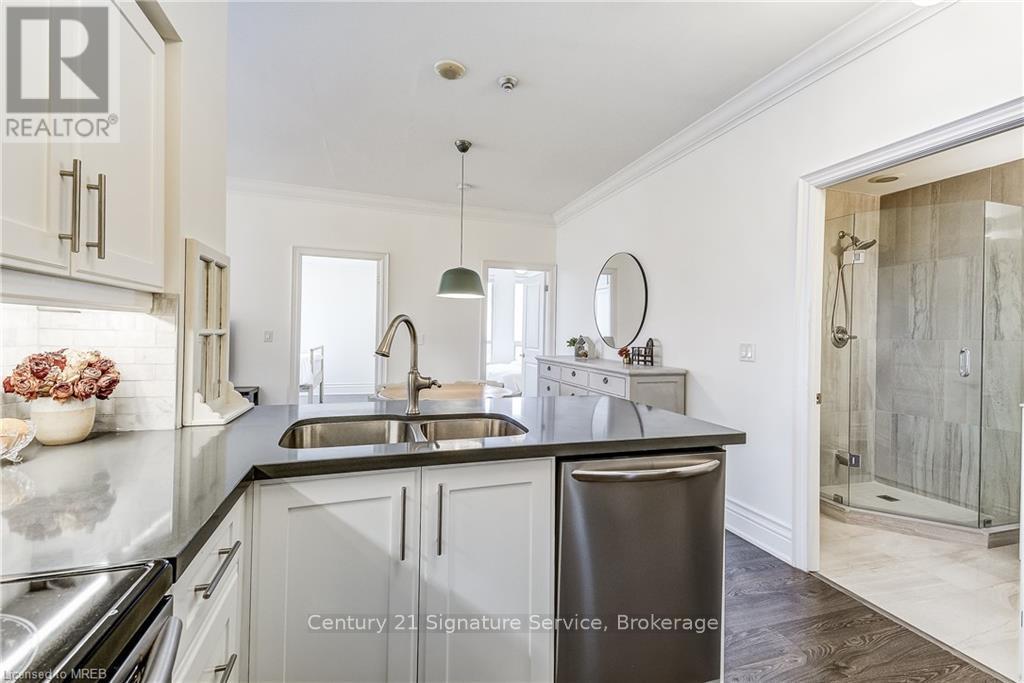 2202 - 388 Prince Of Wales Drive, Mississauga, Ontario  L5B 0A1 - Photo 19 - W12848362