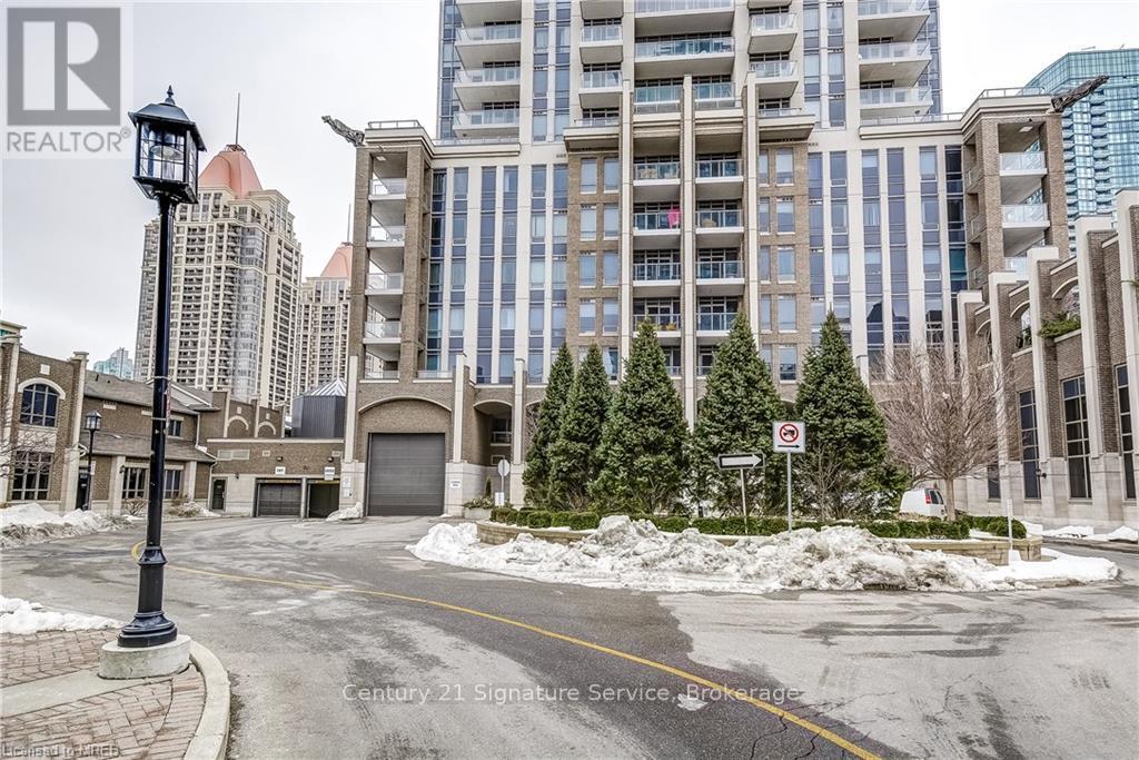 2202 - 388 Prince Of Wales Drive, Mississauga, Ontario  L5B 0A1 - Photo 2 - W12848362