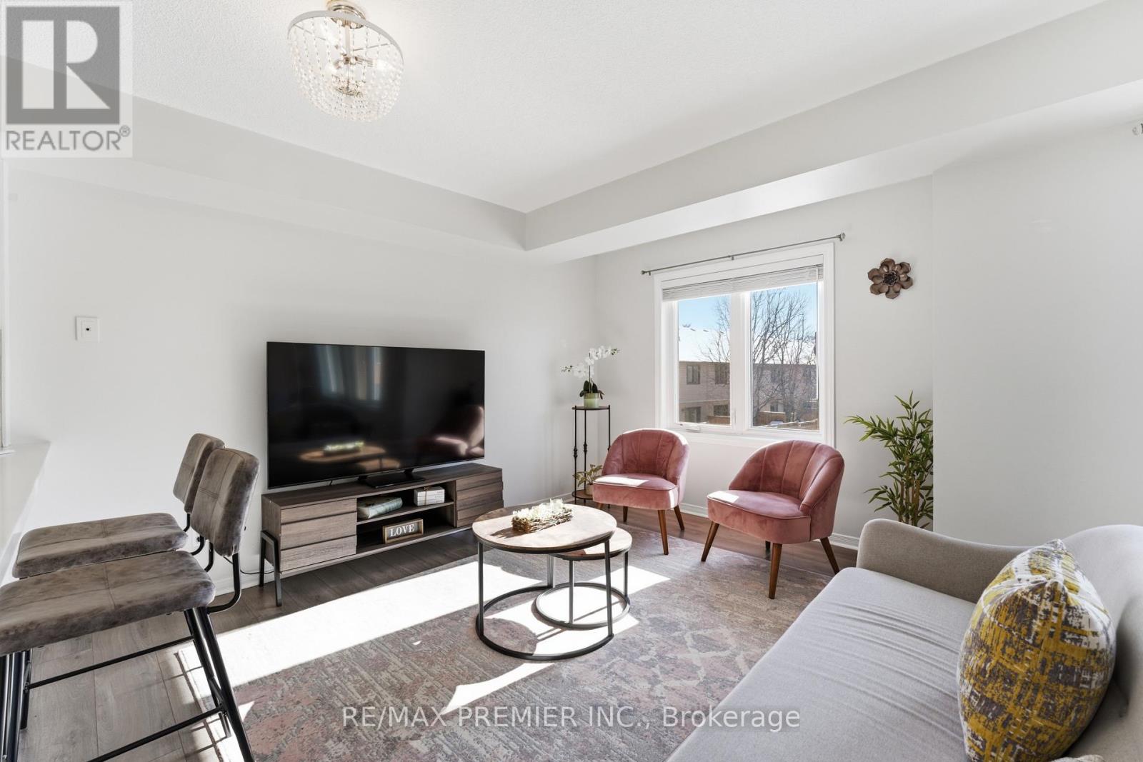 12 - 2120 Headon Road, Burlington, Ontario  L7M 4J9 - Photo 6 - W12848366