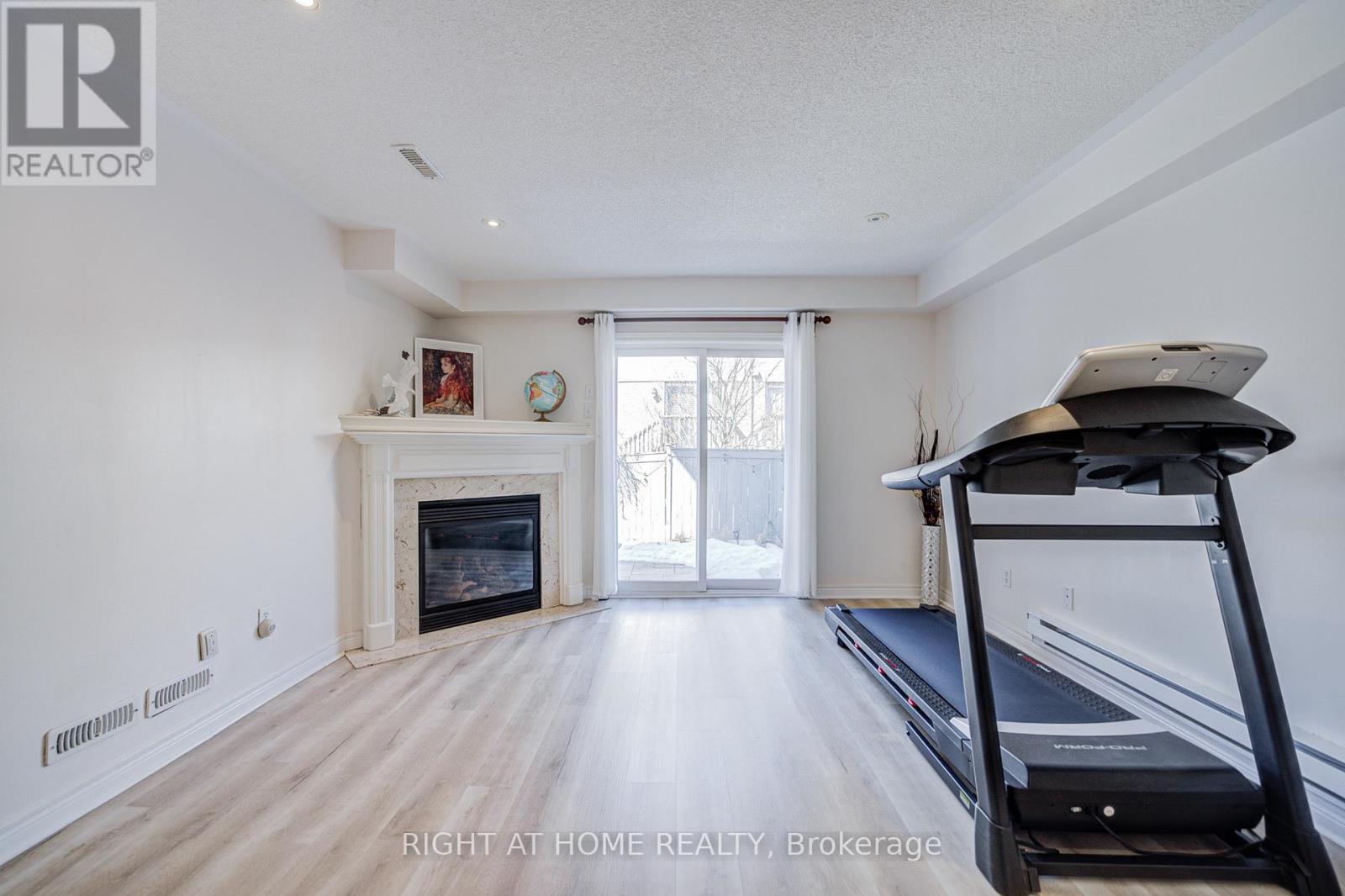 3064 Highbourne Crescent, Oakville, Ontario  L6M 5H1 - Photo 37 - W12848372