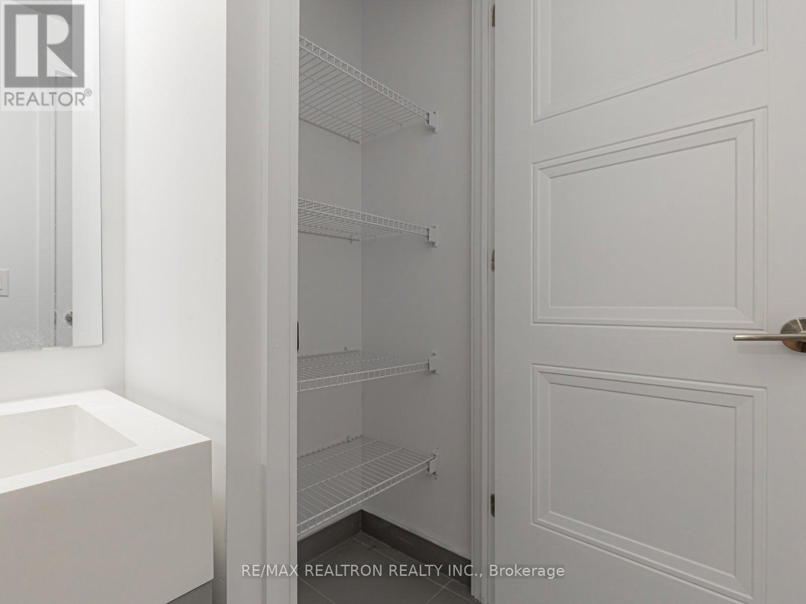 614 - 25 Neighbourhood Lane, Toronto, Ontario  M8Y 0C3 - Photo 25 - W12669944