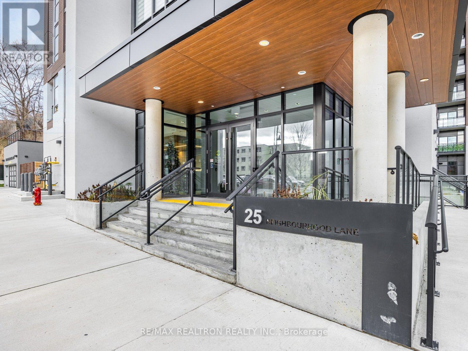 614 - 25 Neighbourhood Lane, Toronto, Ontario  M8Y 0C3 - Photo 4 - W12669944