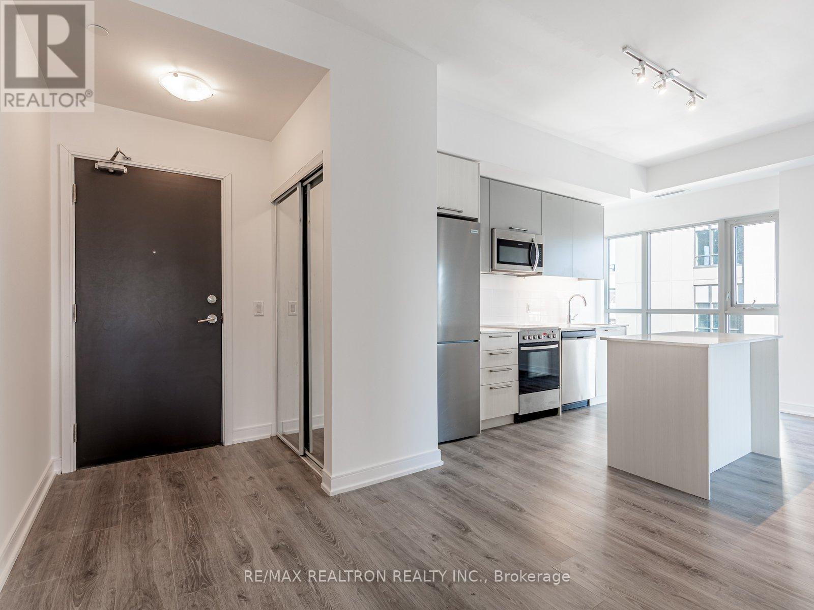 614 - 25 Neighbourhood Lane, Toronto, Ontario  M8Y 0C3 - Photo 14 - W12669944