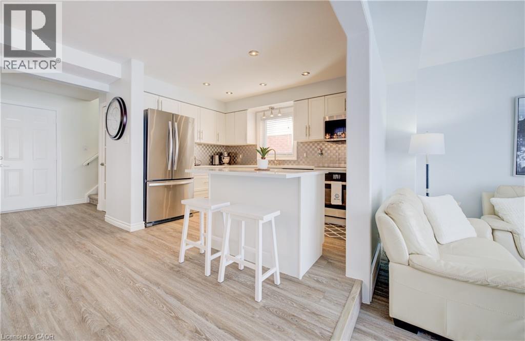 64 Hidden Creek Drive, Kitchener, Ontario  N2N 3N7 - Photo 14 - 40805057