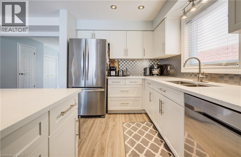 64 Hidden Creek Drive, Kitchener, Ontario  N2N 3N7 - Photo 9 - 40805057