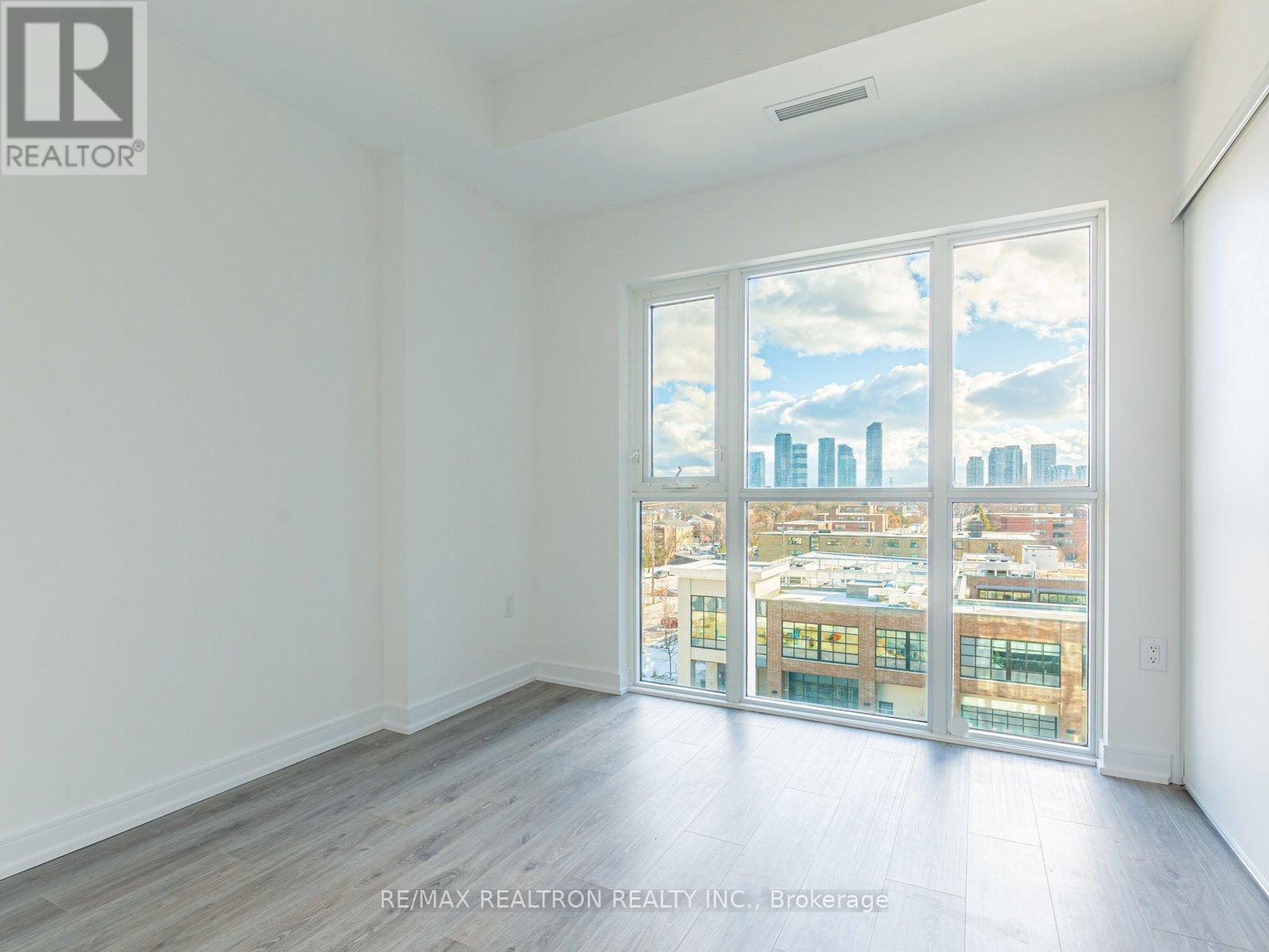 614 - 25 Neighbourhood Lane, Toronto, Ontario  M8Y 0C3 - Photo 9 - W12669944