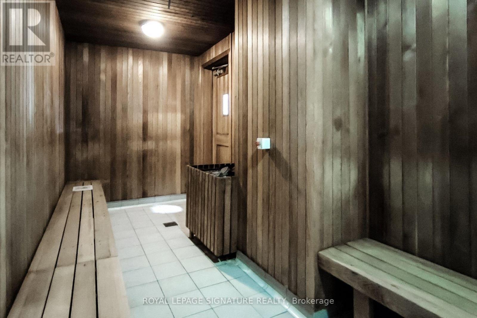 2109 - 4070 Confederation Parkway, Mississauga, Ontario  L5B 0E9 - Photo 11 - W12836930