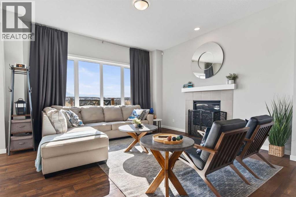 47 Mist Mountain Rise, Okotoks, Alberta  T1S 5R4 - Photo 9 - A2290739