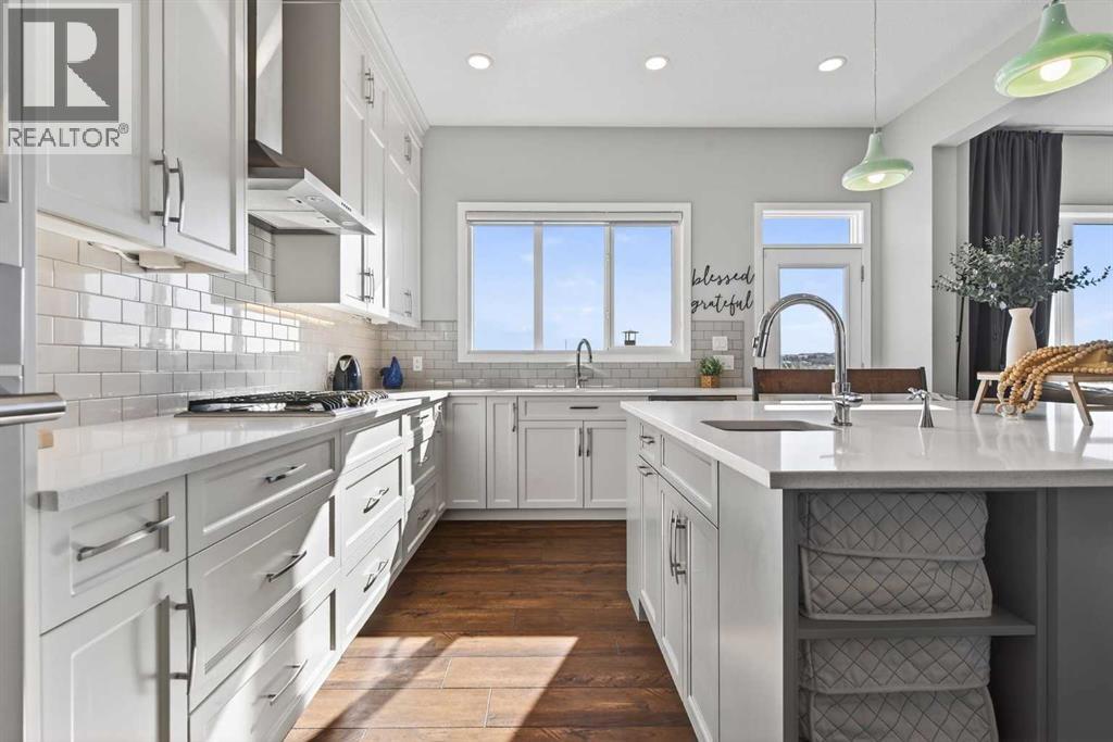 47 Mist Mountain Rise, Okotoks, Alberta  T1S 5R4 - Photo 21 - A2290739