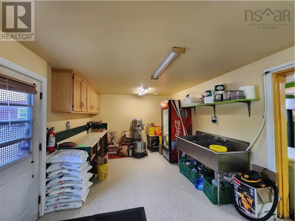 663 Main Street, Kingston, Nova Scotia  B0P 1R0 - Photo 11 - 202510113