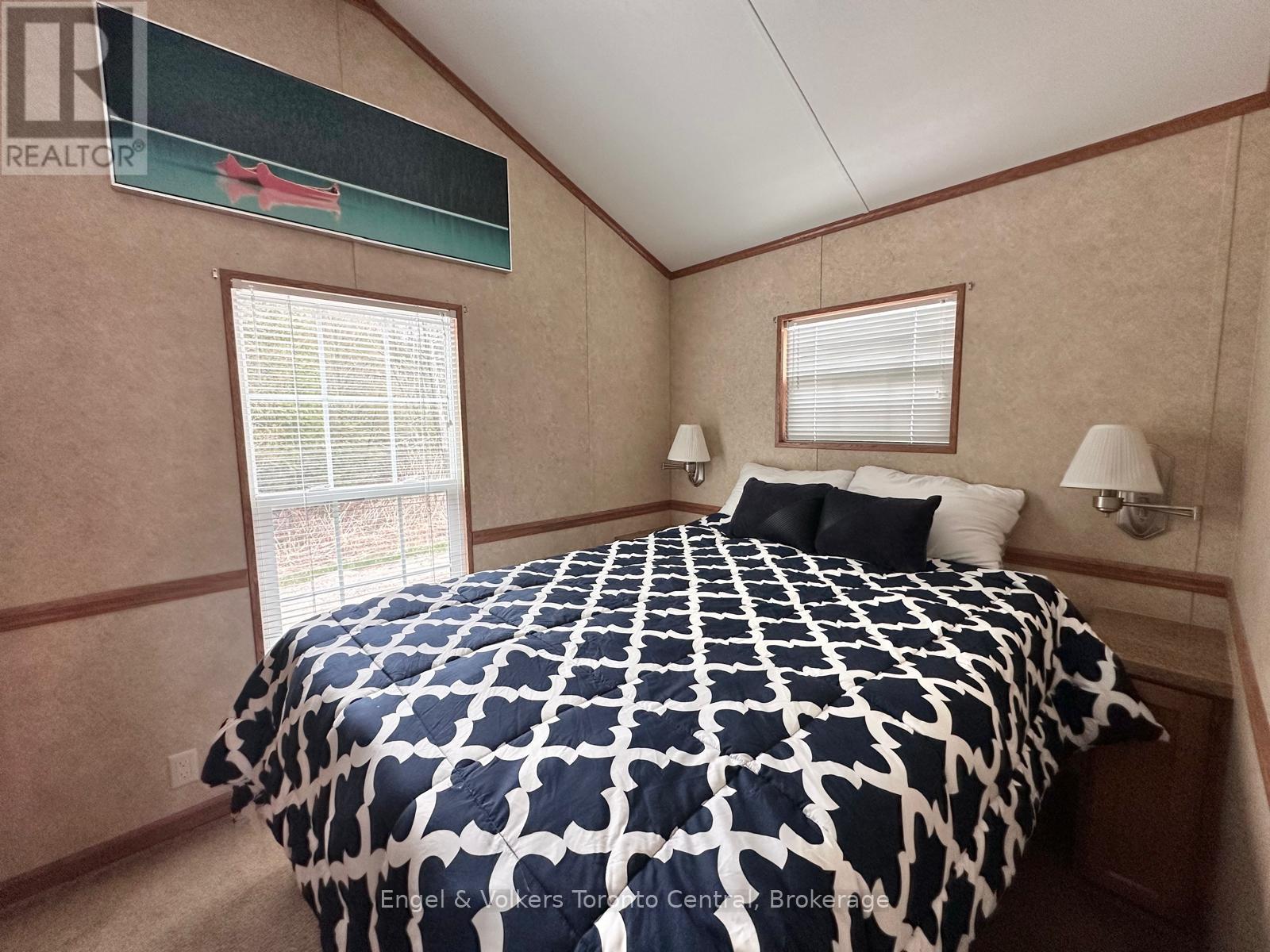 T106 - 7489 Sideroad 5 E, Wellington North, Ontario  N0G 2L0 - Photo 23 - X12831438