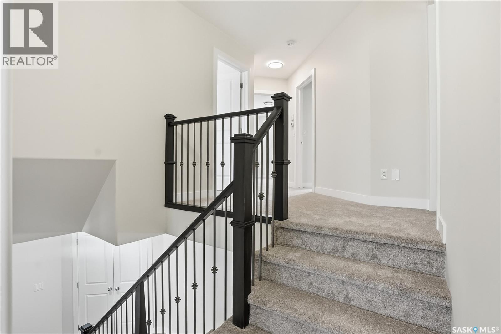 662 Sutter Bay, Saskatoon, Saskatchewan  S7T 0R5 - Photo 23 - SK029709