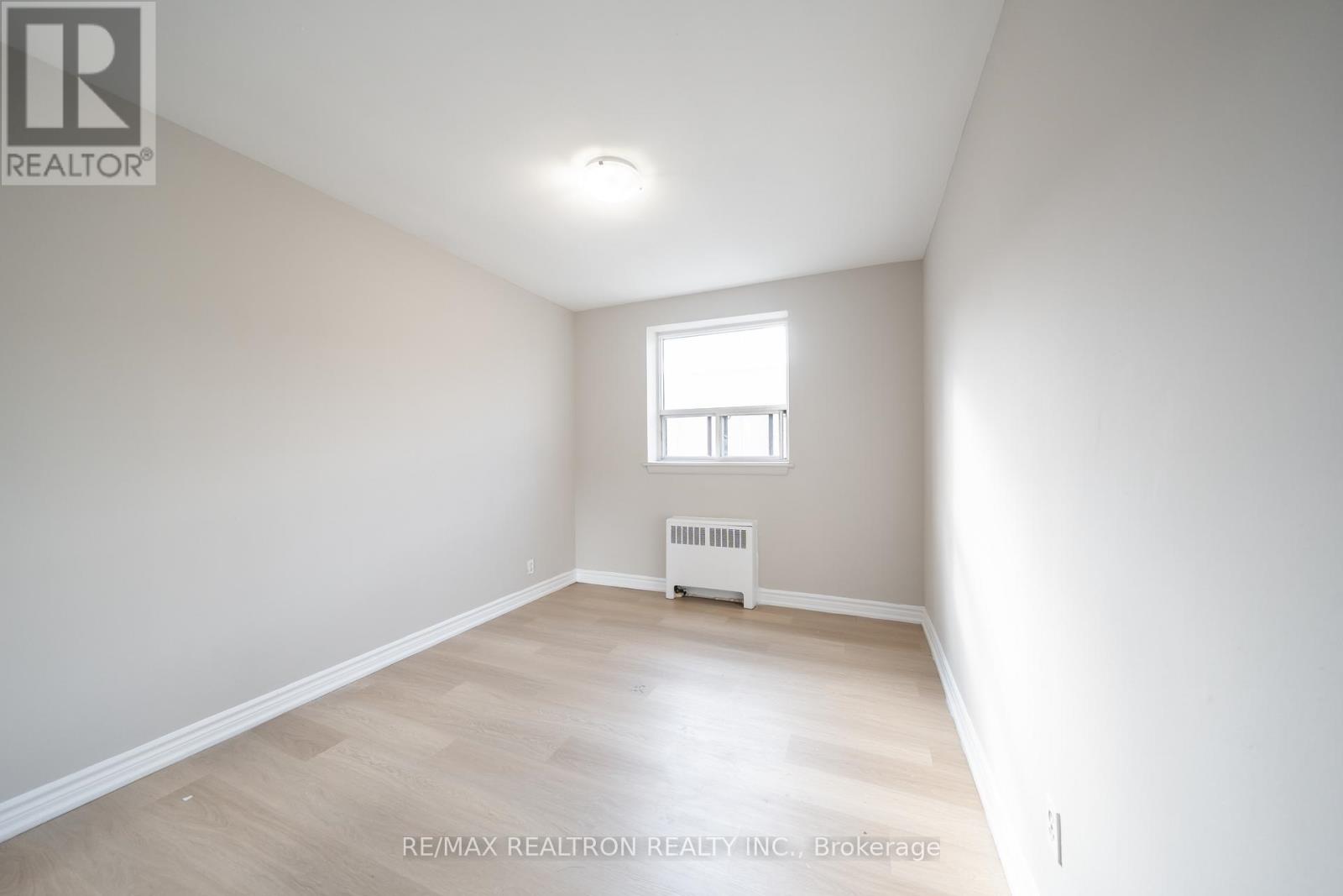 209a - 468 Ottawa Street, Hamilton, Ontario  L8H 4A6 - Photo 6 - X12689762