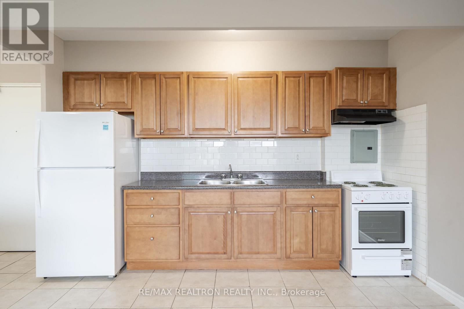 237c - 468 Ottawa Street, Hamilton, Ontario  L8H 4A6 - Photo 7 - X12781130