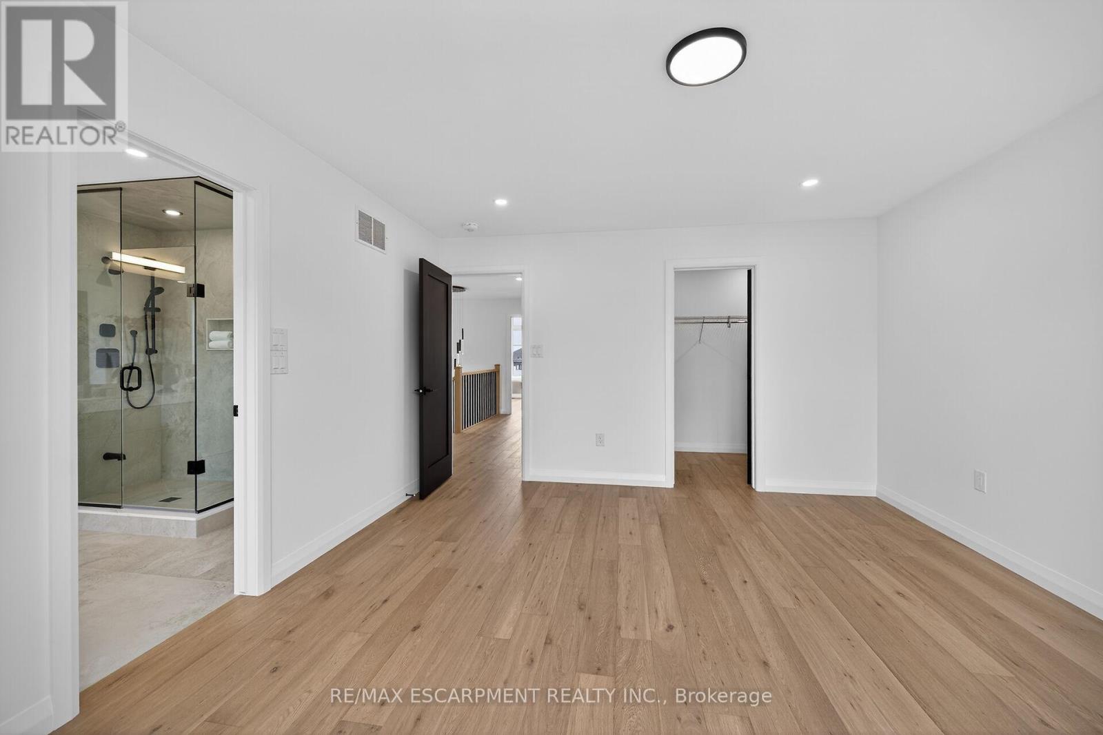 12 Shady Oaks Trail, Hamilton, Ontario  L9B 0E9 - Photo 29 - X12848002