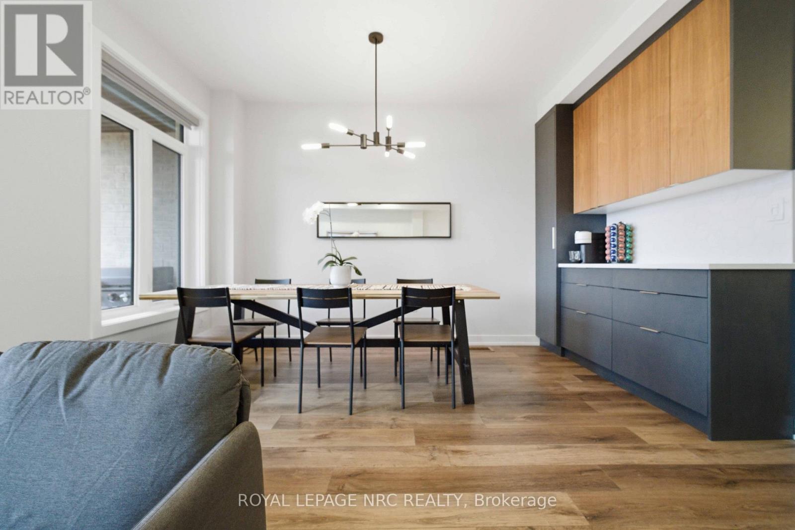 66 - 590 North Service Road, Hamilton, Ontario  L8E 0K5 - Photo 6 - X12848112