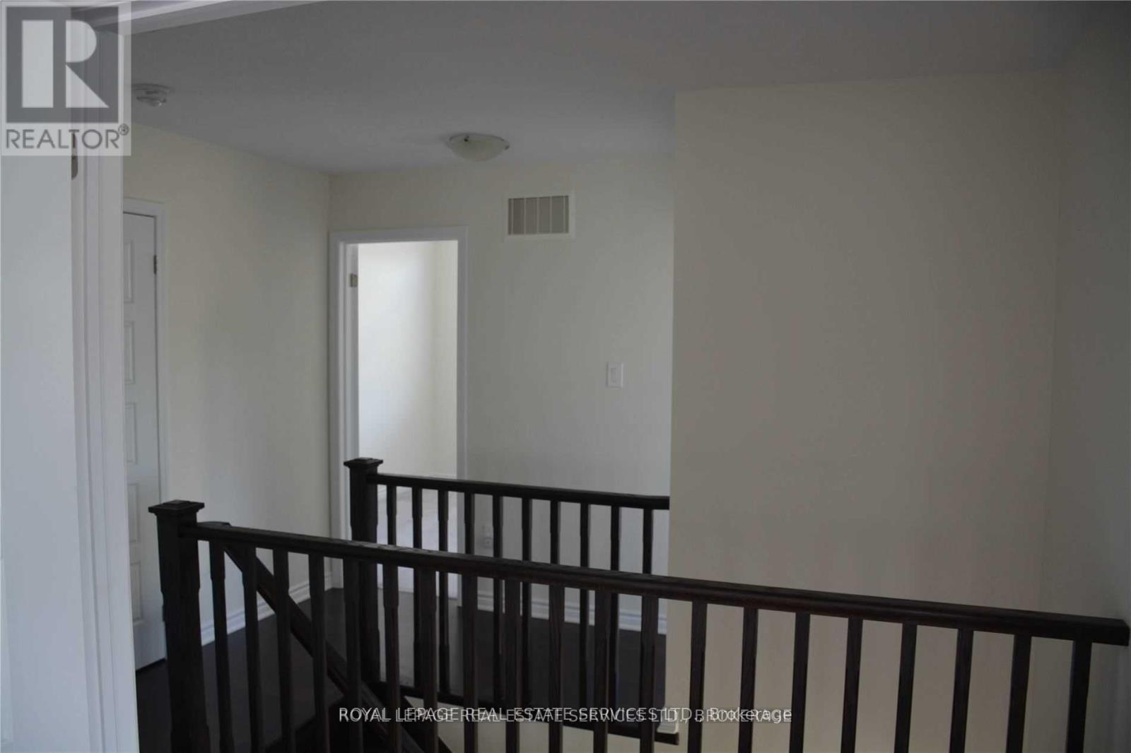 98 Mcmonies Drive, Hamilton, Ontario  L8B 0A6 - Photo 13 - X12848126