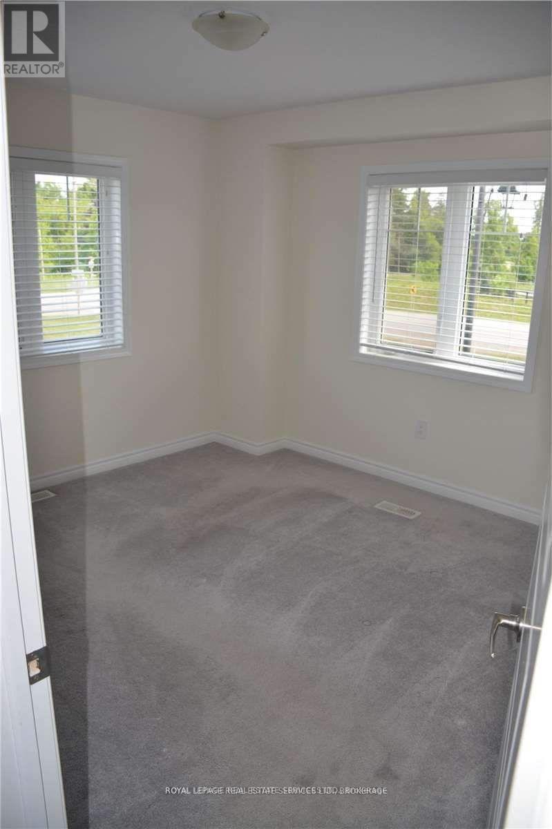 98 Mcmonies Drive, Hamilton, Ontario  L8B 0A6 - Photo 32 - X12848126