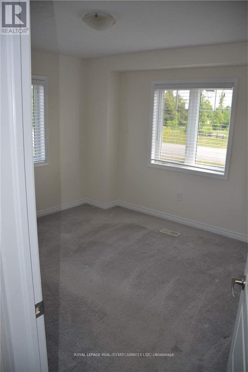 98 Mcmonies Drive, Hamilton, Ontario  L8B 0A6 - Photo 33 - X12848126