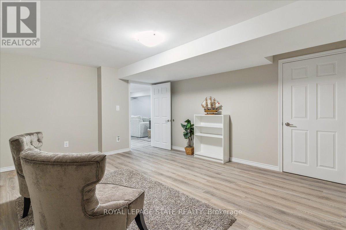 29 Mapleview Drive, Haldimand, Ontario  N0A 1H0 - Photo 34 - X12848168