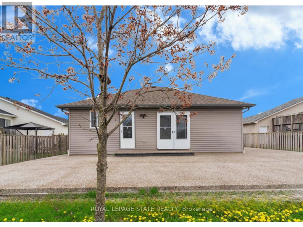 29 Mapleview Drive, Haldimand, Ontario  N0A 1H0 - Photo 37 - X12848168