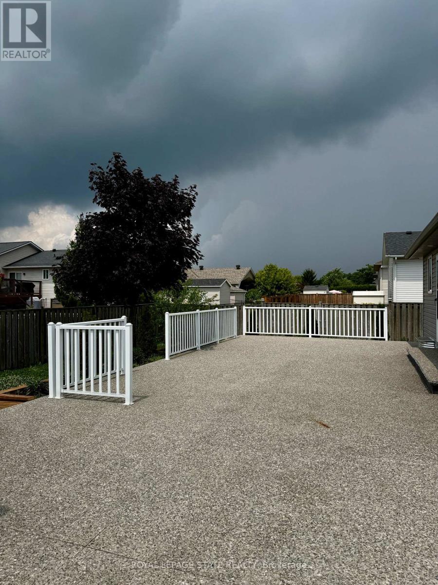 29 Mapleview Drive, Haldimand, Ontario  N0A 1H0 - Photo 42 - X12848168