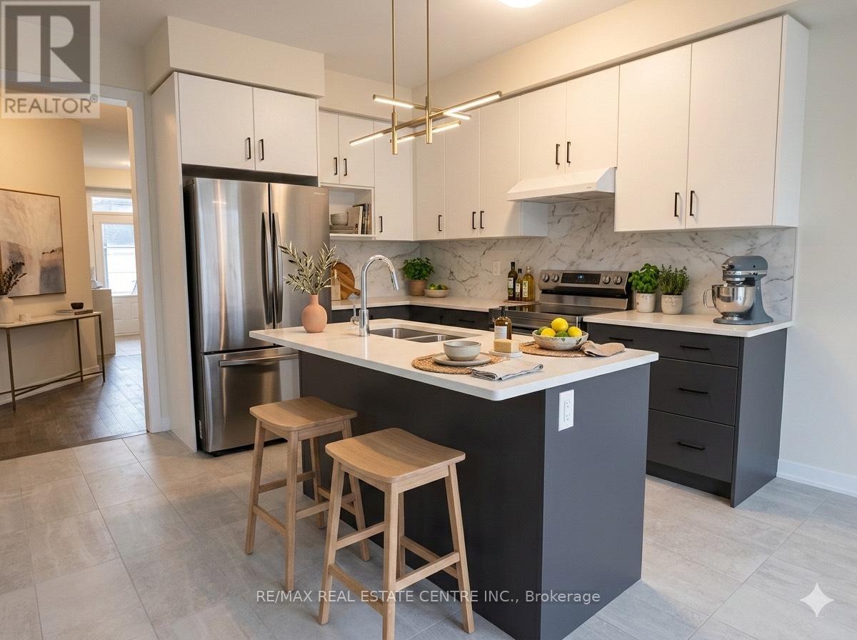 17 Downriver Drive, Welland, Ontario  L3B 0M5 - Photo 3 - X12848184