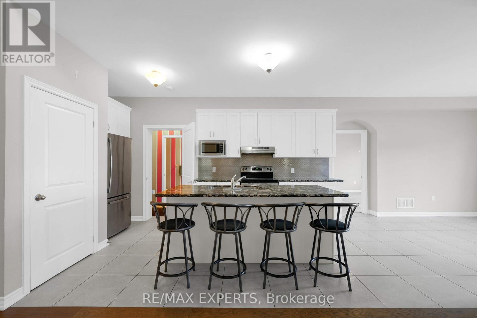 4367 Chemonda Street, Niagara Falls, Ontario  L2G 0E9 - Photo 12 - X12848196