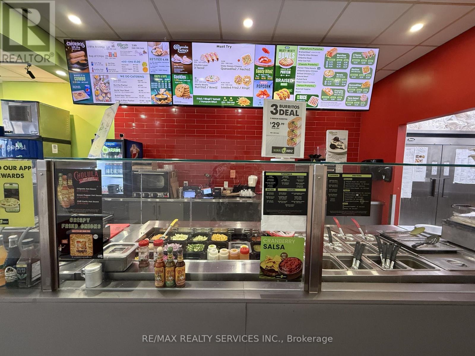 10 - 2255 Barton Street E, Hamilton, Ontario  L8H 7T4 - Photo 12 - X12848254