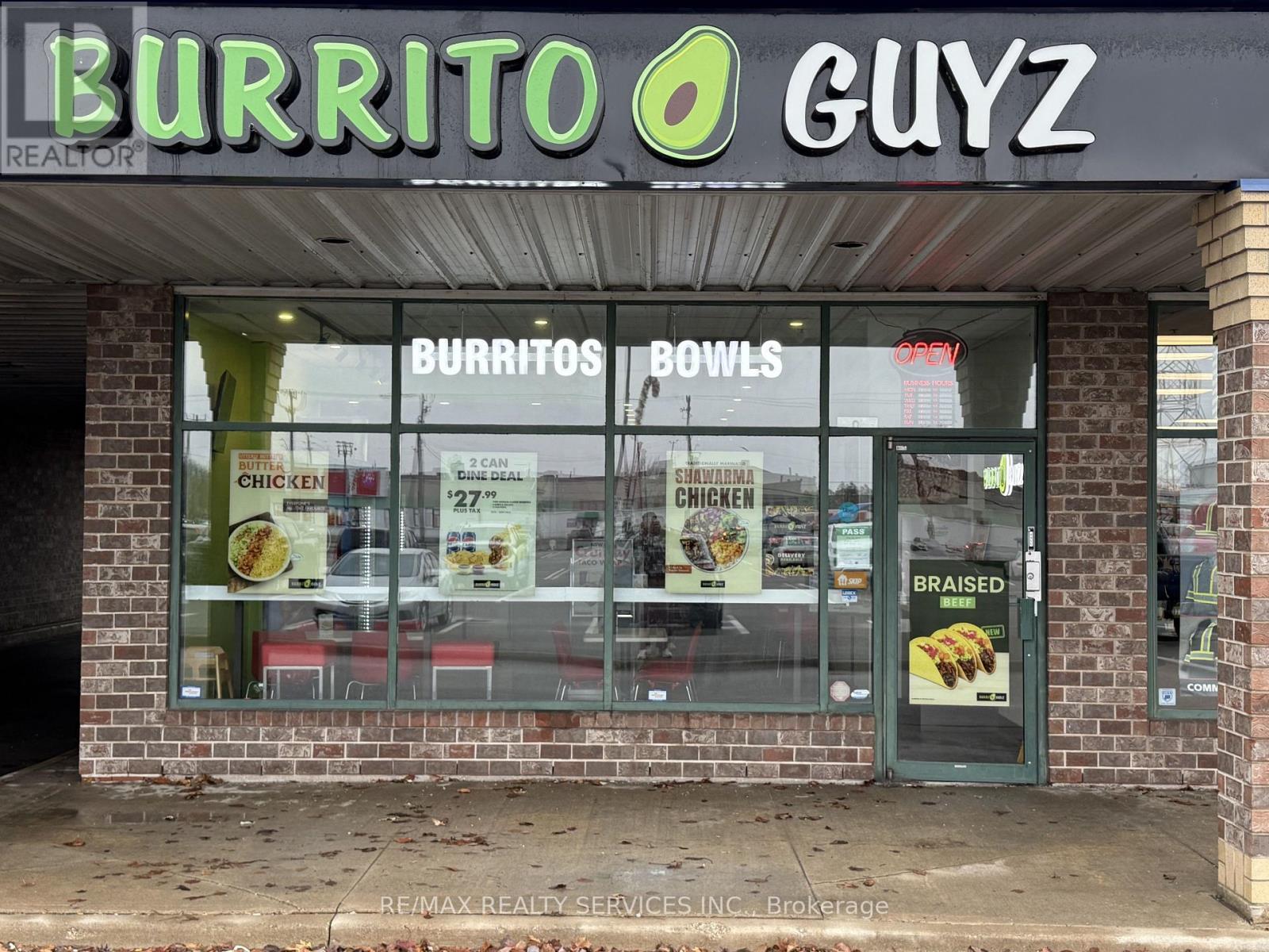 10 - 2255 Barton Street E, Hamilton, Ontario  L8H 7T4 - Photo 2 - X12848254