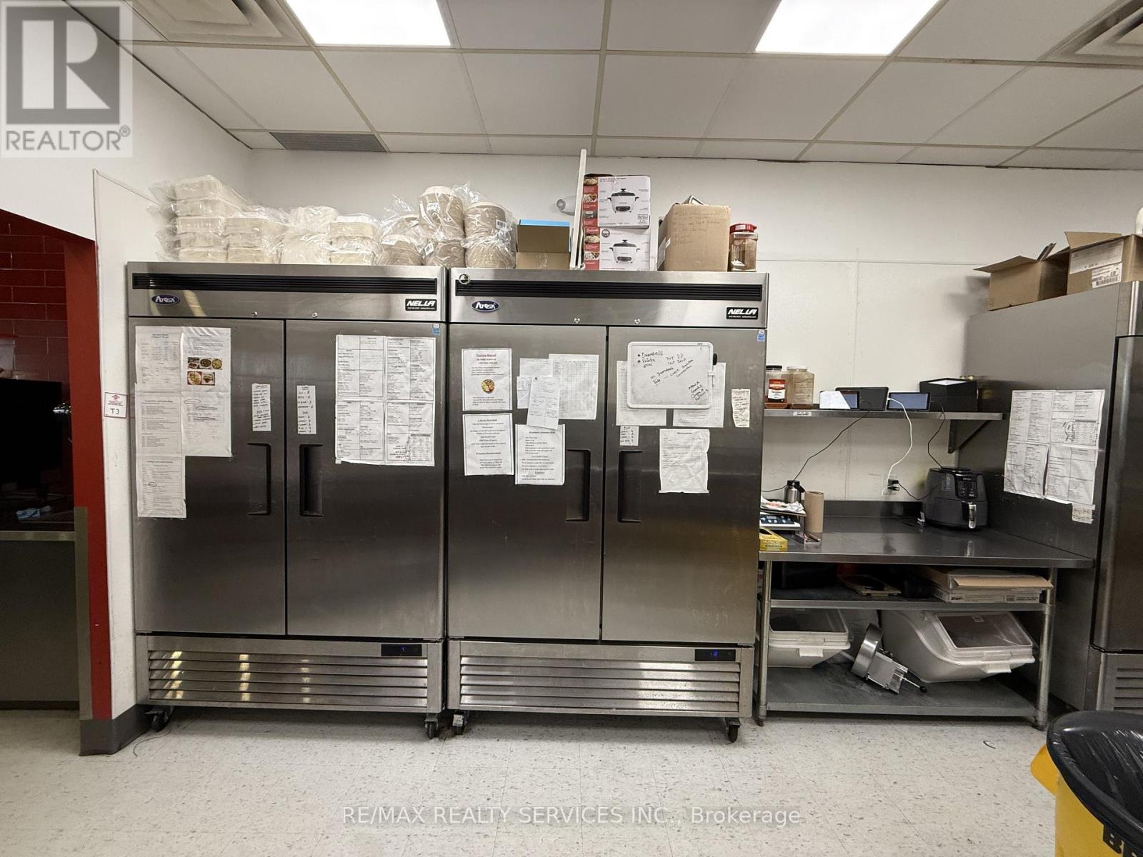 10 - 2255 Barton Street E, Hamilton, Ontario  L8H 7T4 - Photo 22 - X12848254