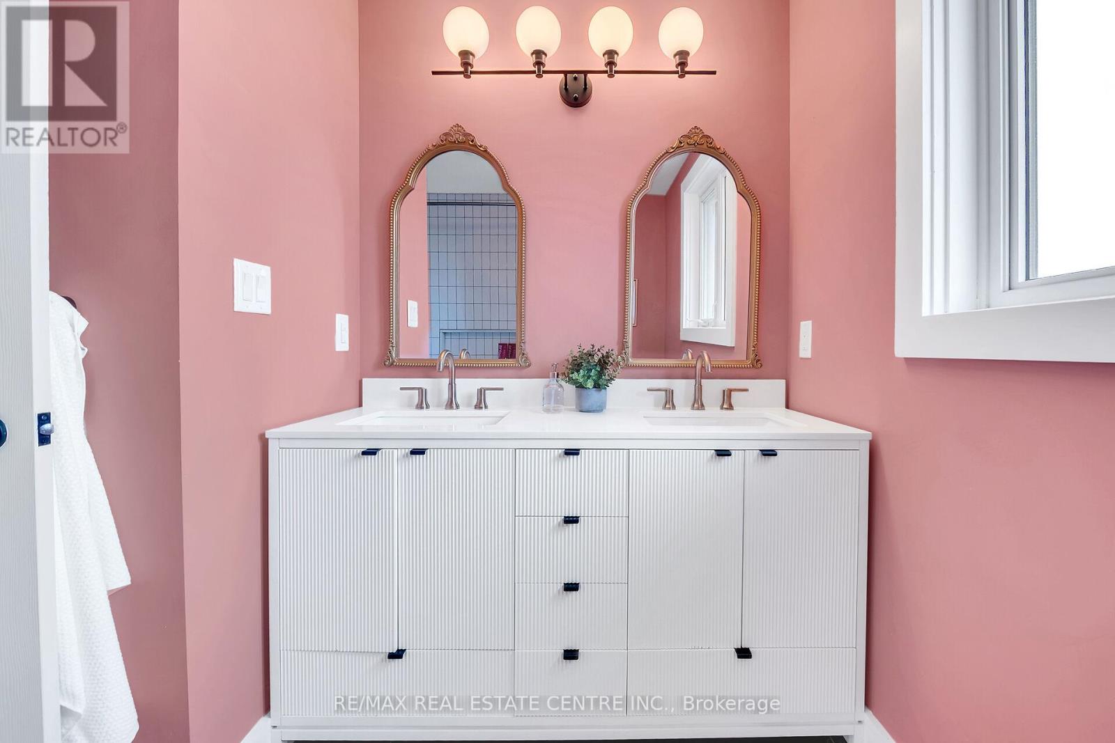 217 Jones Road, Hamilton, Ontario  L8E 5J4 - Photo 30 - X12848346