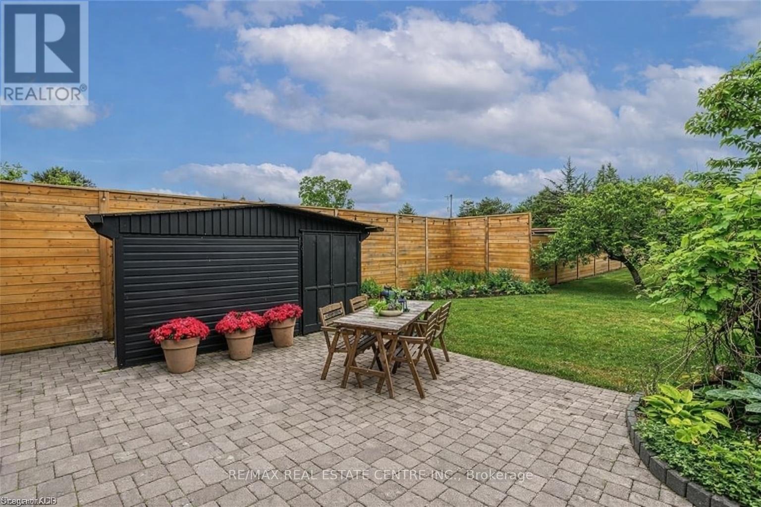 217 Jones Road, Hamilton (Stoney Creek), Ontario  L8E 5J4 - Photo 45 - X12848346