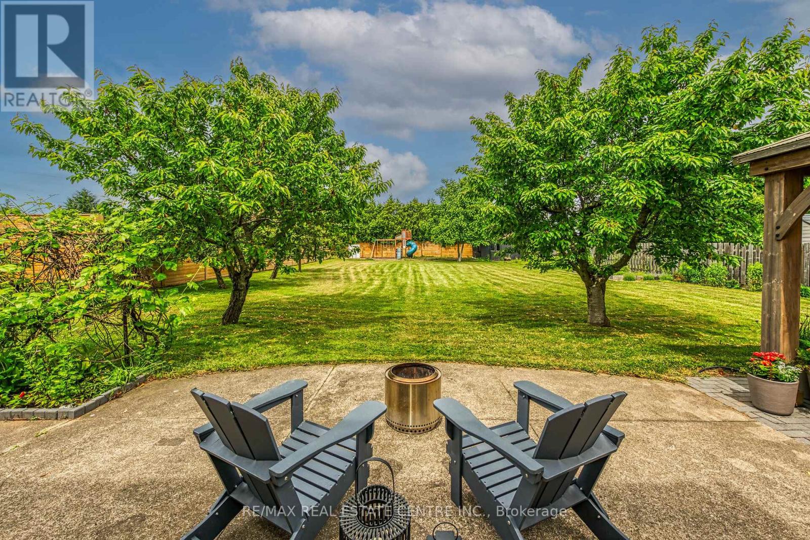 217 Jones Road, Hamilton (Stoney Creek), Ontario  L8E 5J4 - Photo 46 - X12848346