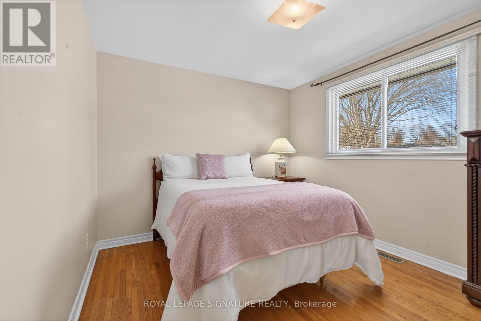 897 Pembridge Crescent, Kingston (South Of Taylor-Kidd Blvd), Ontario  K7M 6C6 - Photo 20 - X12848360