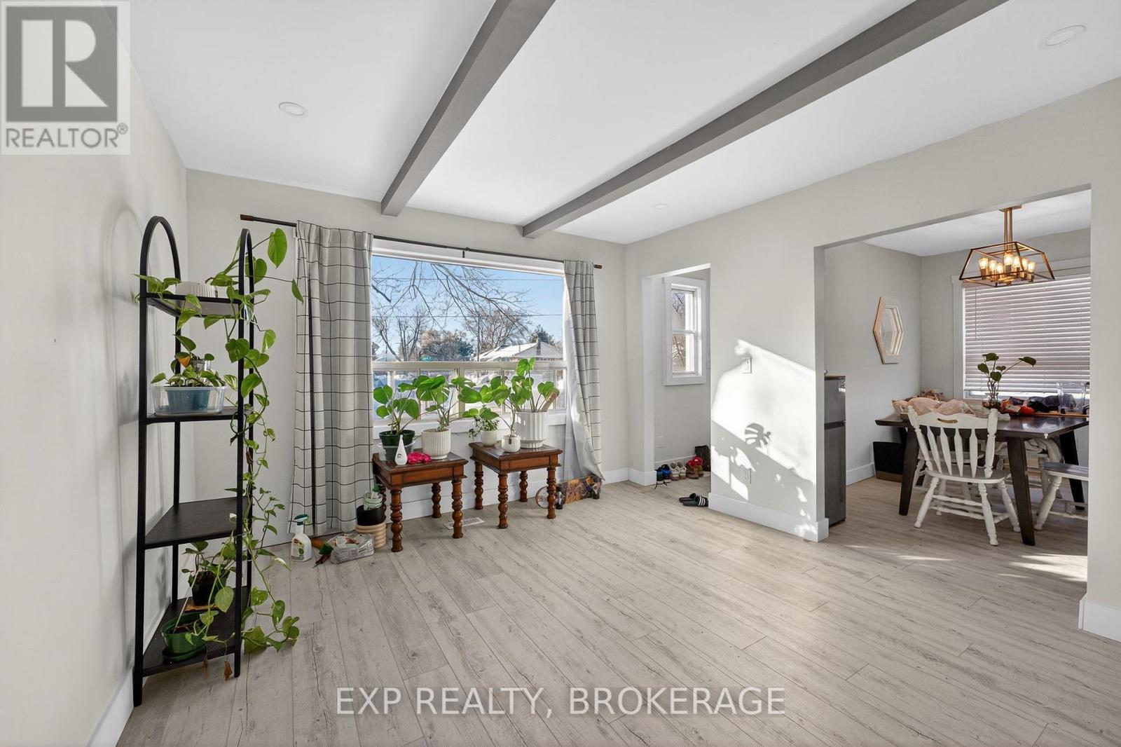 19 Scott Street, Kingston (Central City East), Ontario  K7L 1L3 - Photo 4 - X12848416