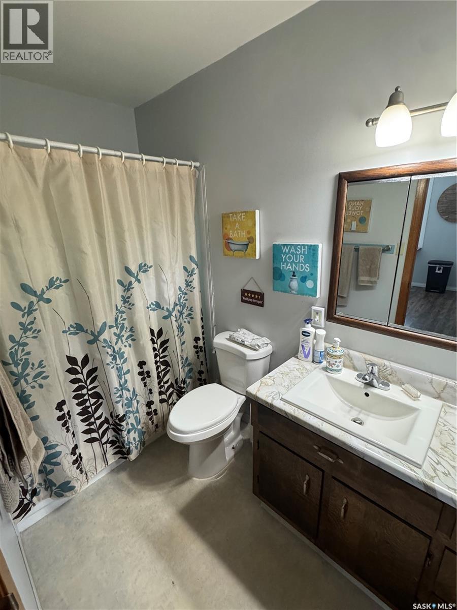 202 2nd Avenue, Spalding, Saskatchewan  S0K 4C0 - Photo 15 - SK029577