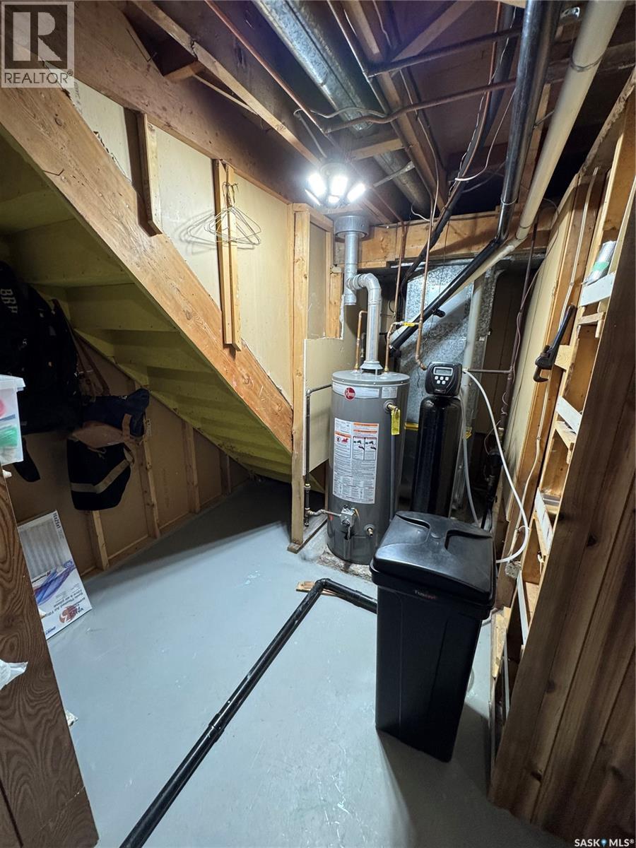 202 2nd Avenue, Spalding, Saskatchewan  S0K 4C0 - Photo 30 - SK029577