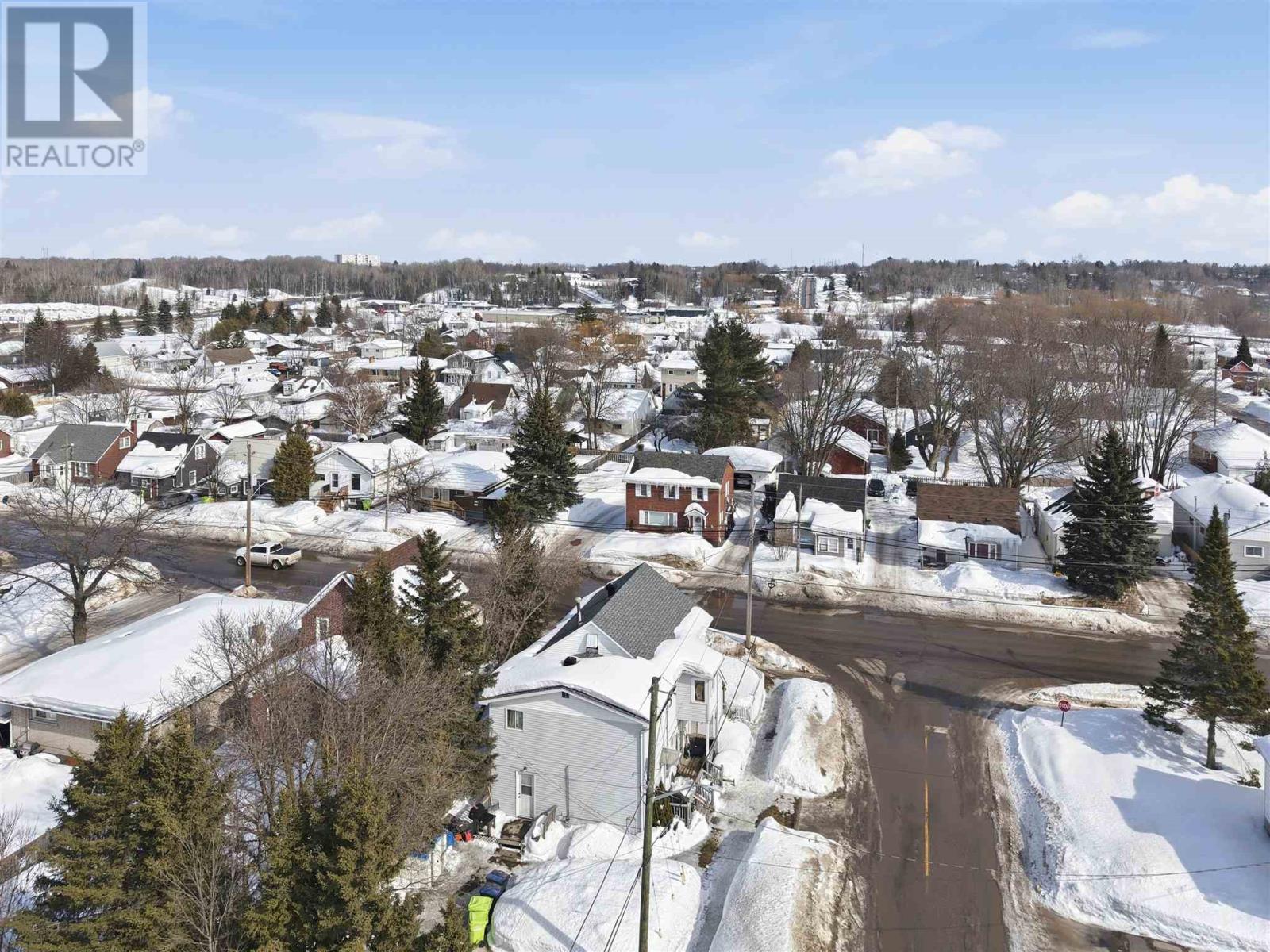 689 Wellington St W, Sault Ste. Marie, Ontario  P6C 3V3 - Photo 32 - SM260417