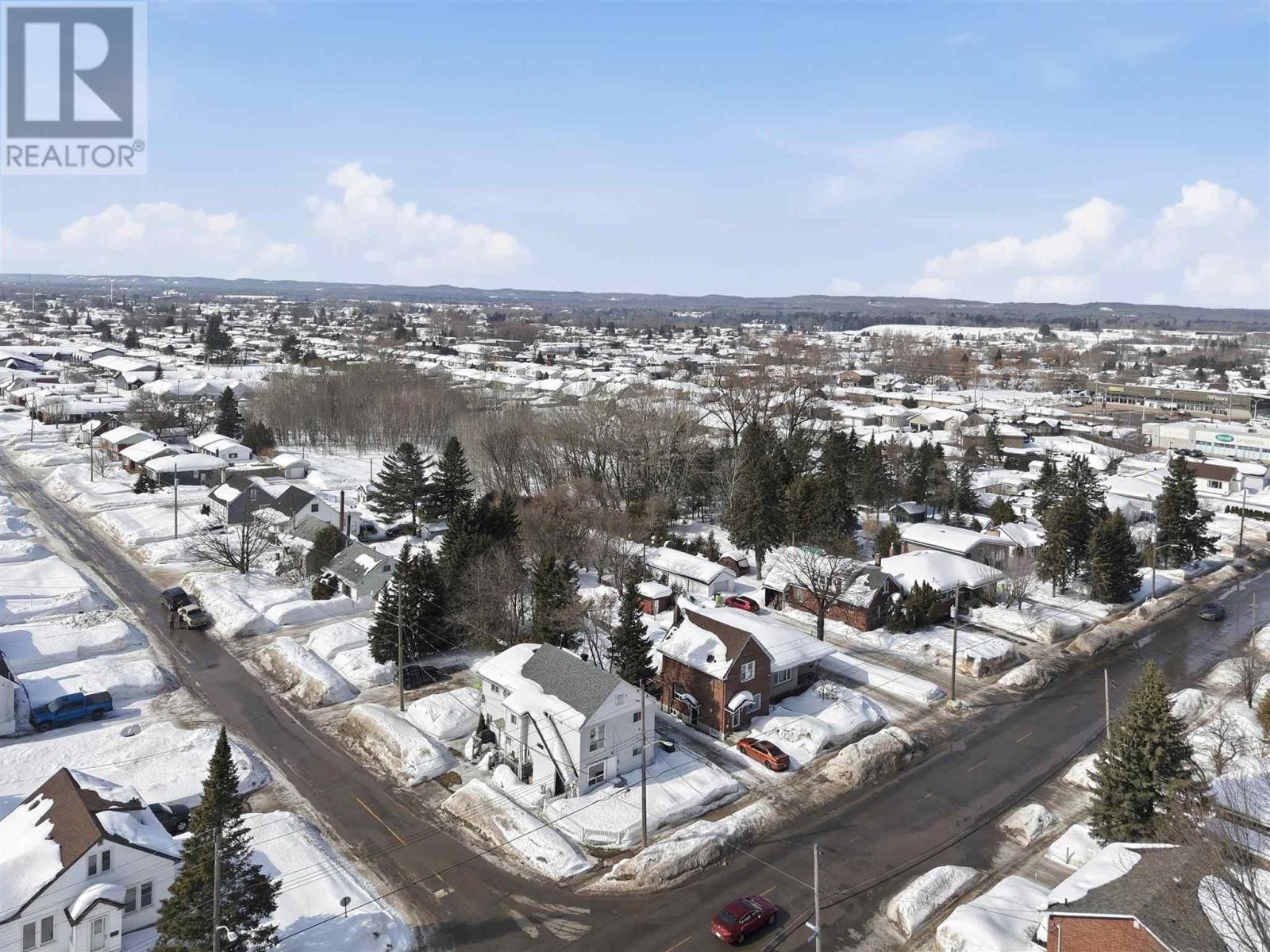 689 Wellington St W, Sault Ste. Marie, Ontario  P6C 3V3 - Photo 35 - SM260417