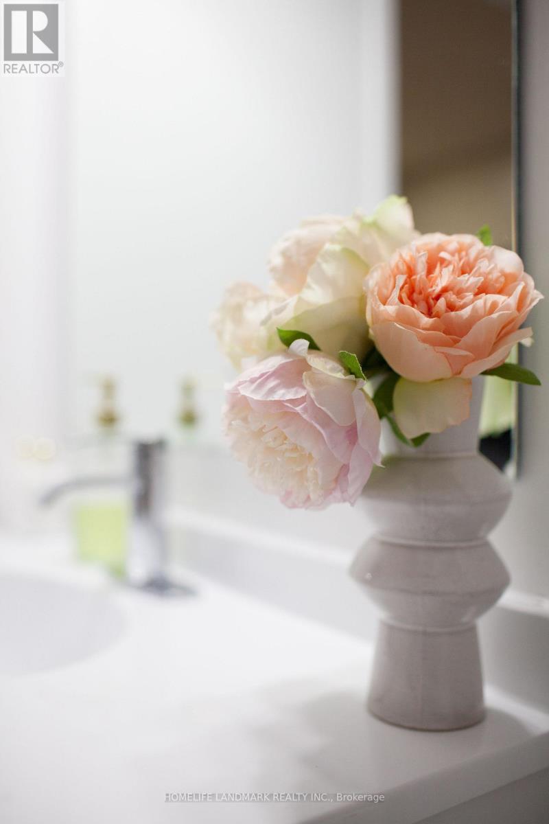 24 Cherryplum Way, Brampton, Ontario  L6S 6J4 - Photo 34 - W12832106