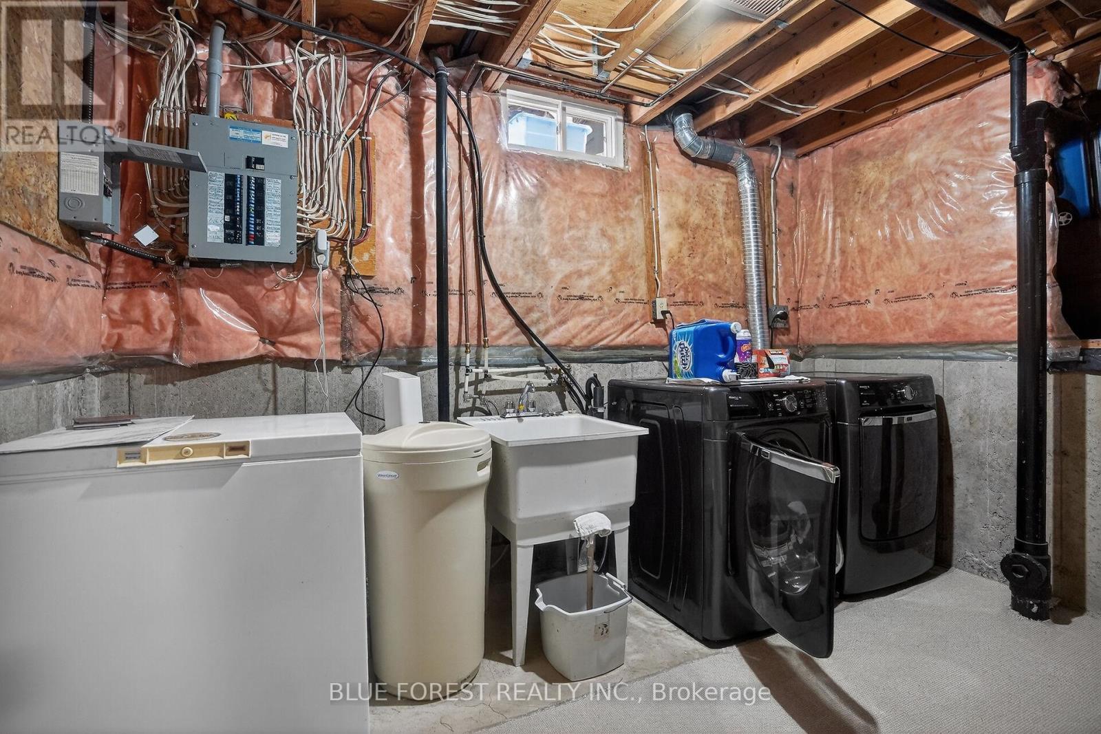 250 Alder Road, Ingersoll, Ontario  N5C 3Z2 - Photo 31 - X12848502