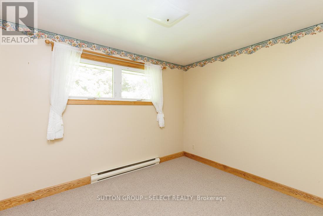 37364 Londesboro Road, Ashfield-Colborne-Wawanosh, Ontario  N7A 3Y1 - Photo 11 - X12848504