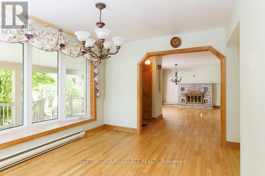 37364 Londesboro Road, Ashfield-Colborne-Wawanosh, Ontario  N7A 3Y1 - Photo 7 - X12848504